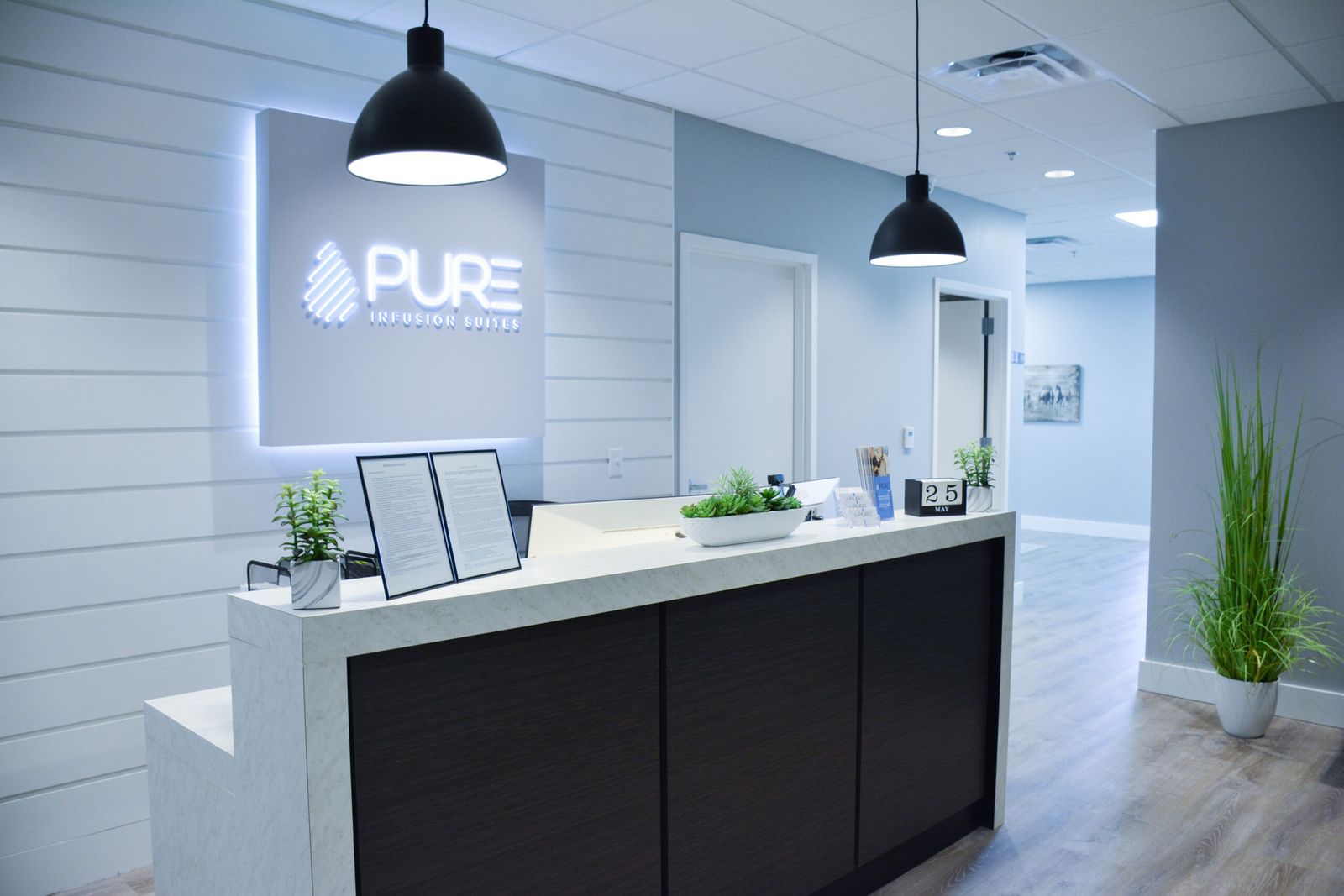 Reception of a Pure Infusion clinic